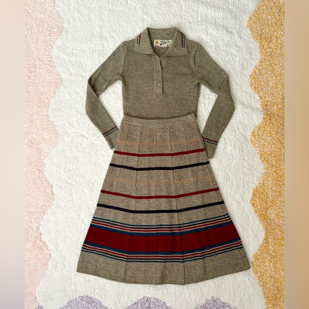 VINTAGE 60s 70s Knit Made in Italy Beige Red Striped Sweater Maxi Skirt Set XS S